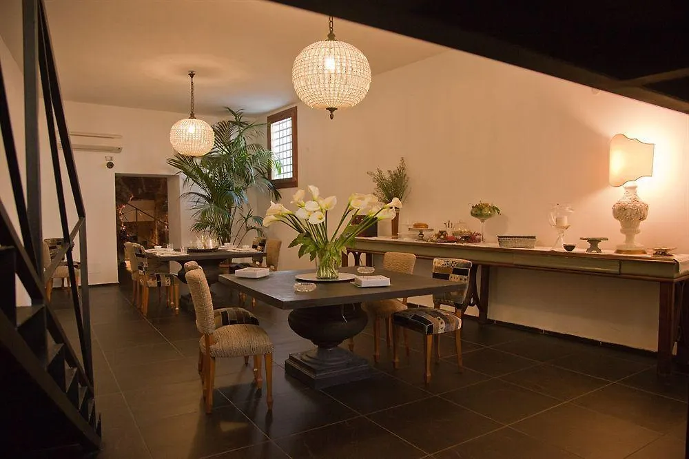 Il Giardino Di Ballaro Boutique B&B Palermo 3*,  Italy